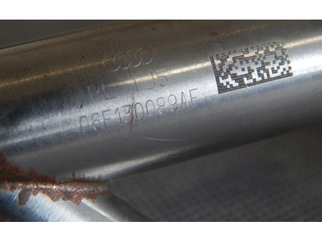 Vstřikovací lišta 06E130089AF Audi Q7 4M