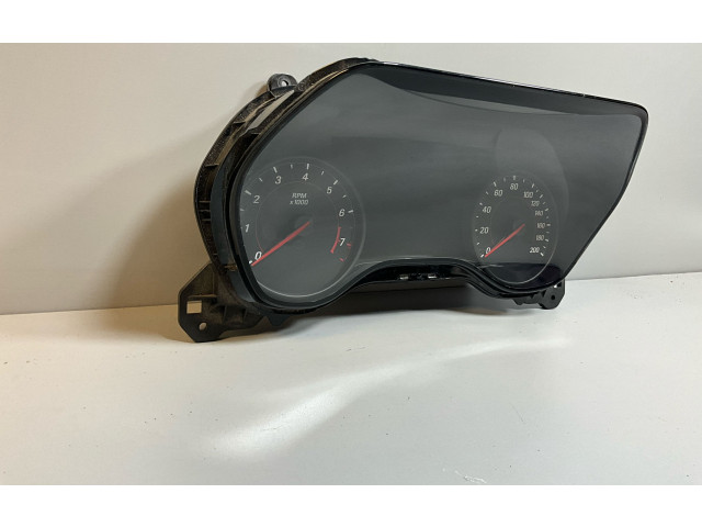 Pojistková skříňka Спидометр (приборный щиток) 84416720   Chevrolet Camaro 2017