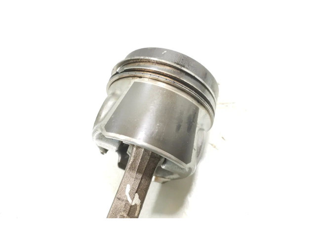 Поршень с шатуном Volkswagen Golf VII