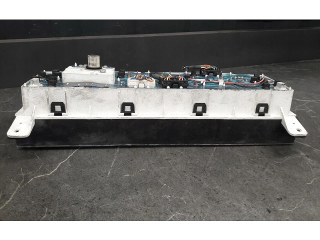 Přístrojová deska Nissan Micra 2000 210005.03