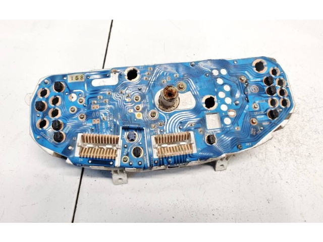 Přístrojová deska Mitsubishi Colt 1993 mb899862, 758950