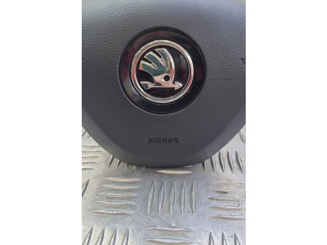 Подушка безопасности водителя 3V0880201P Skoda Superb B8 (3V)