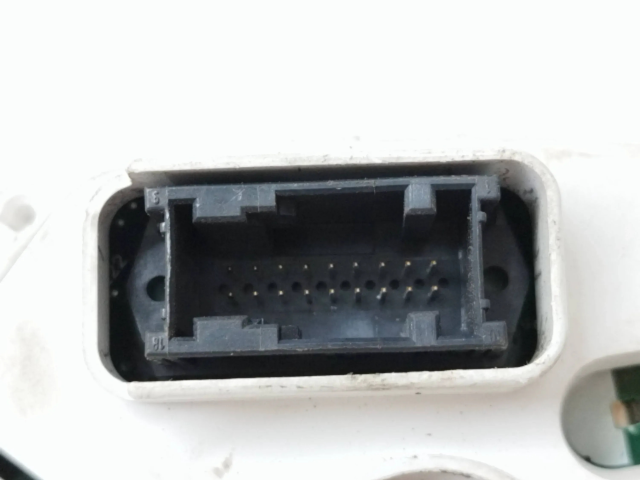 Přístrojová deska Land Rover Freelander 2001 LR0011001, YAC001040