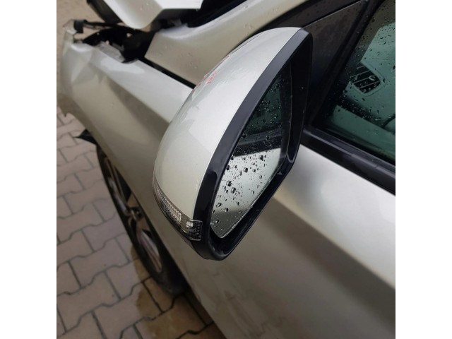 Zpětné zrcátko  Hyundai i30 2021    