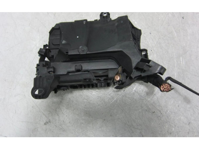 Блок предохранителей A2469980601   Mercedes-Benz A W176