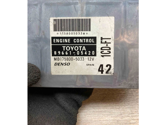 Řídící jednotka 8966105420, MB1758005033 Toyota Avensis T220 2000