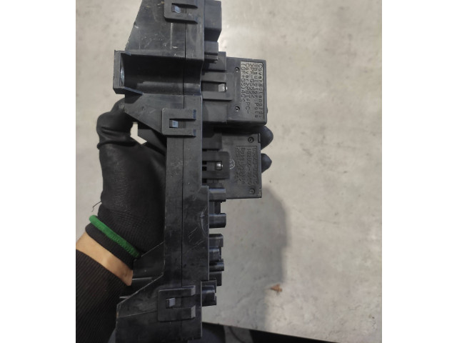   Pojistková skříňka 71405036   Lexus GS 300 350 430 450H 2007