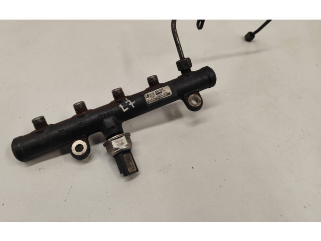 Топливная рампа 9654726280, 060400431 Citroen C5