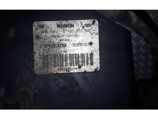 Вентилятор радиатора 30680512 Volvo V70