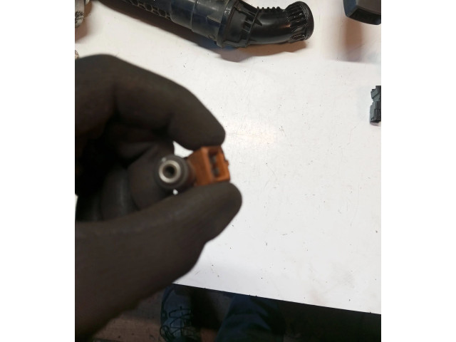 Форсунка 0280155831    Volvo S80   