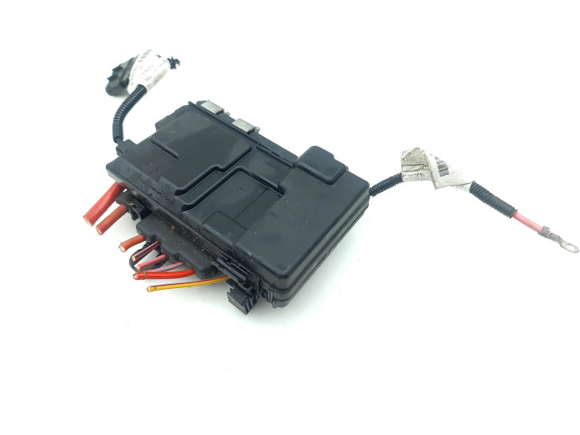 Блок предохранителей 30659092 Volvo S60