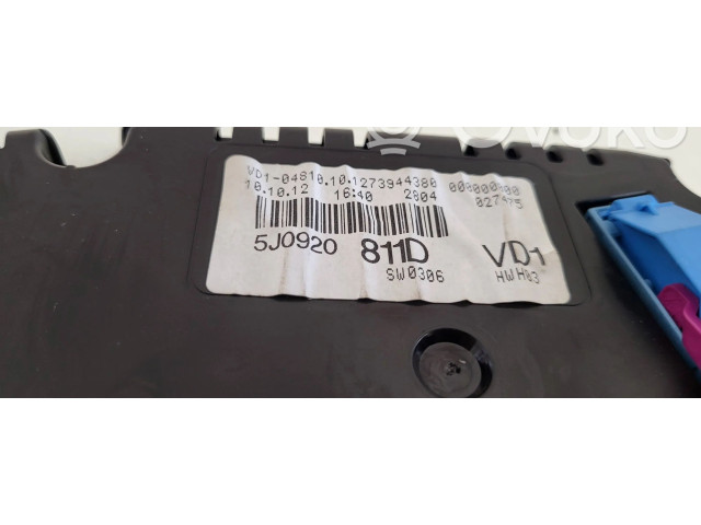 Панель приборов 5J0920811D, 000000100 Skoda Fabia Mk2 (5J)