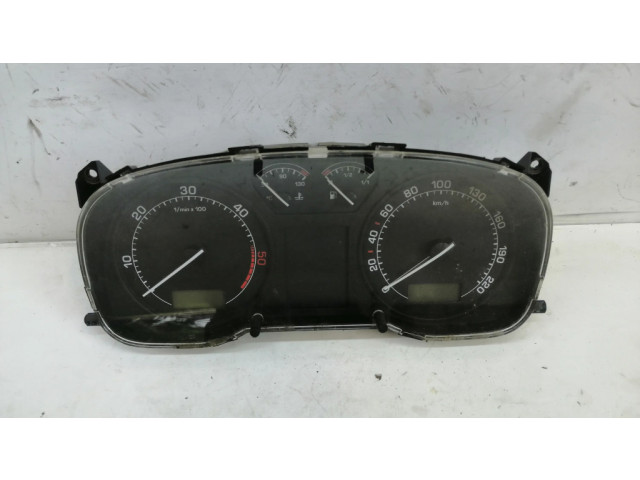 Панель приборов 1U0920810F   Skoda Octavia Mk1 (1U)       