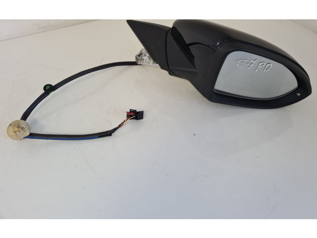 Зеркало электрическое правое Volkswagen Golf VII 2013-2019 года