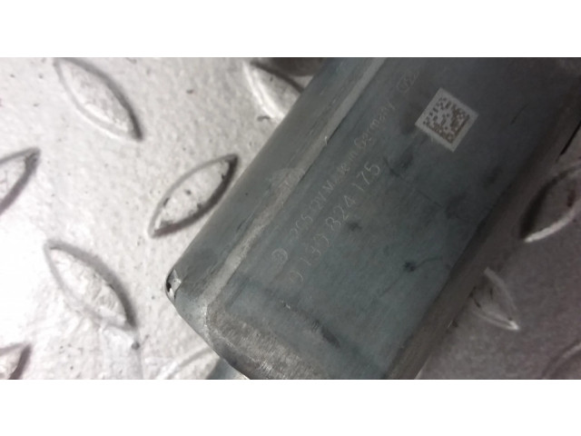 Передний двигатель механизма для подъема окон