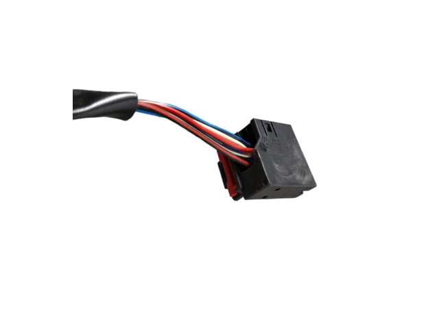 Зеркало электрическое        Volkswagen Golf Plus  2005 - 2013 года   