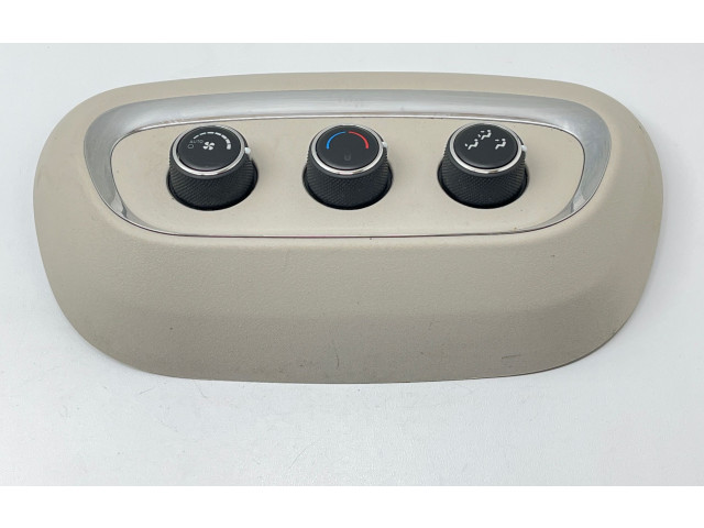 Вентилятор печки    68158253AD, T257500301   Dodge Durango III