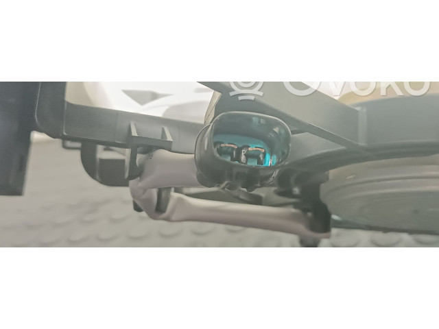 Электрический вентилятор радиаторов 1355A440 Mitsubishi Outlander