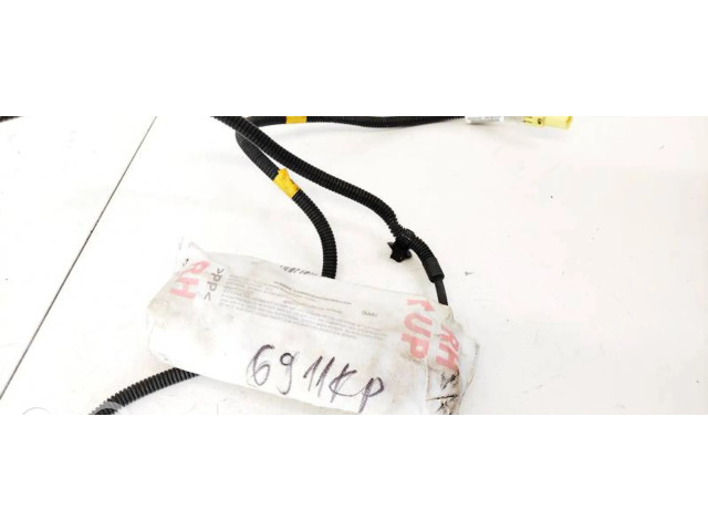 Подушка безопасности в сиденье Mazda 3 II