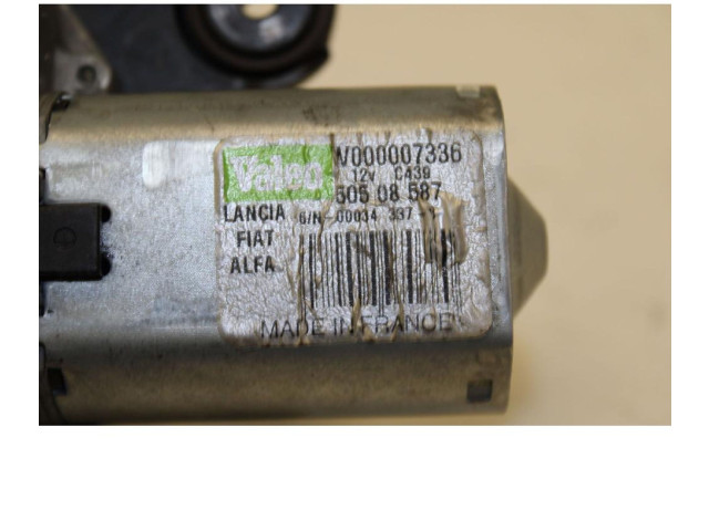 Моторчик заднего дворника 50508587 Alfa Romeo Mito