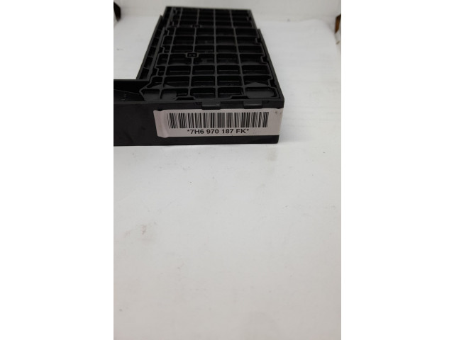 Pojistková skříňka 7H6970187FK, 7H6970187FK Volkswagen Transporter - Caravelle T5 2008