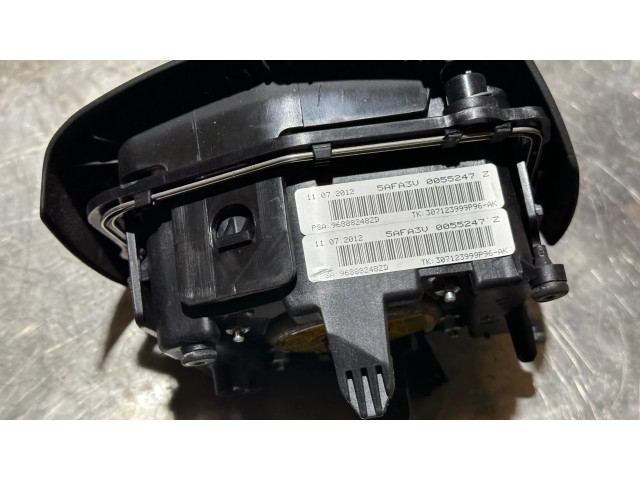 Подушка безопасности водителя 96888248ZD Citroen DS4