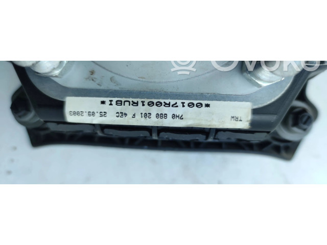 Подушка безопасности водителя 7H0880201F   Volkswagen Transporter - Caravelle T5