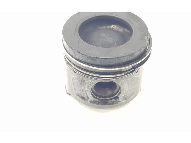 Поршень с шатуном 120A18448R, 120A18448R Dacia Dokker