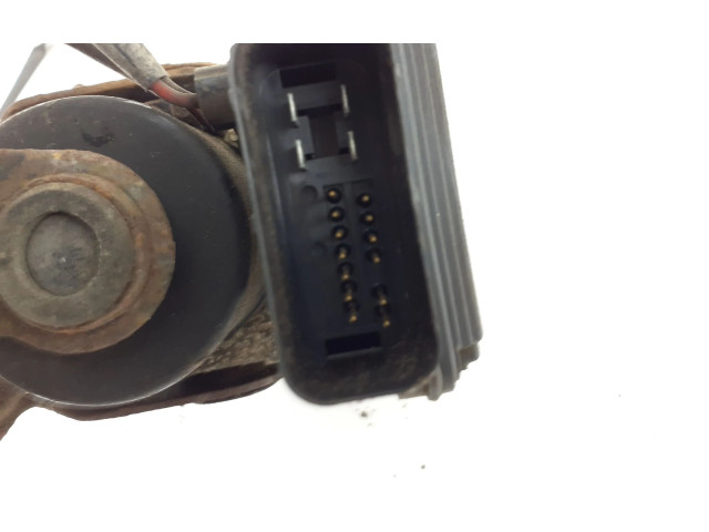 Блок АБС YL142C346AG   Lincoln  Navigator   -  года