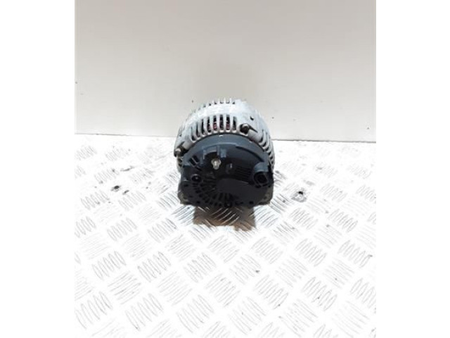 Генератор    Audi A6 S6 C6 4F      