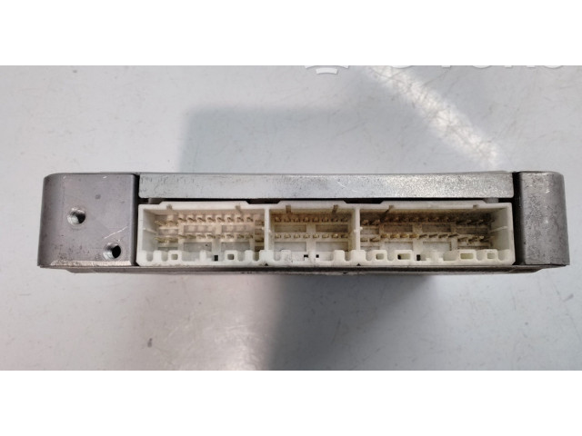 Блок управления двигателя MD333002   Mitsubishi Galant