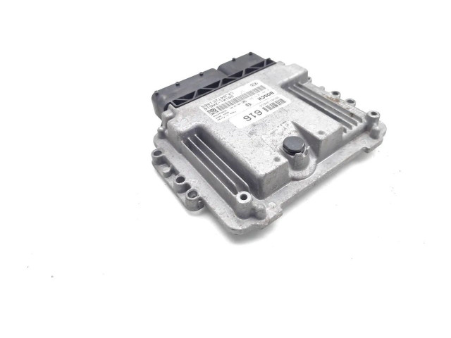 Блок управления двигателя 39101-2A616, 0281015461   KIA Rio