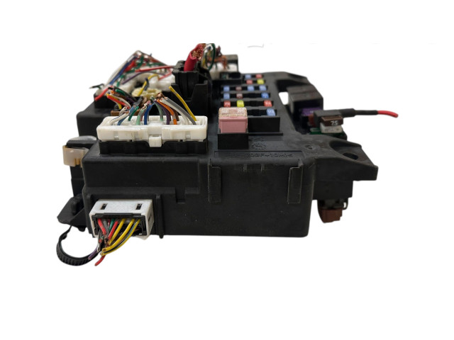 Блок предохранителей 8637A320, L8637002A Mitsubishi Outlander