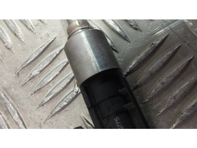 Форсунка 0261500541    BMW X3 G01 для бензинового двигателя  2