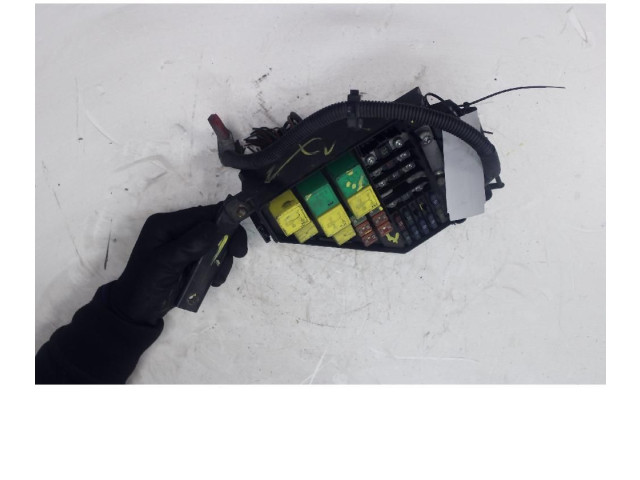 Блок предохранителей    Rover 75    