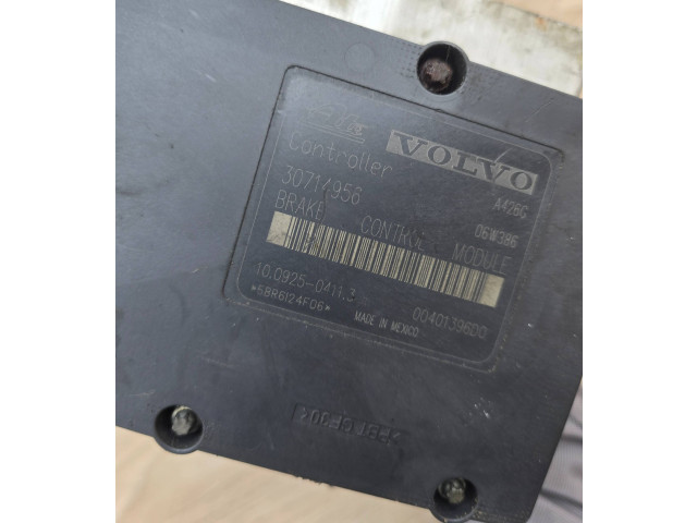 Блок АБС 30714956, 30714952   Volvo  XC90  2003 - 2006 года