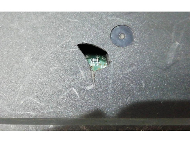 Блок предохранителей 8P0907279A Audi A3 S3 8P