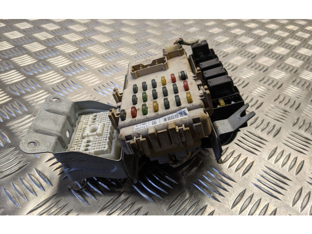 Pojistková skříňka 980915 Subaru Outback 2002