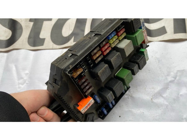 Блок предохранителей A2215403150, 2215403150   Mercedes-Benz S W221    