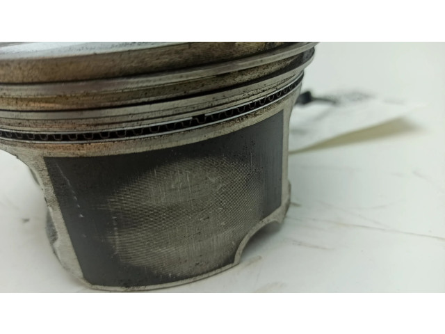  Поршень  161036058  Cadillac SRX для бензинового двигателя 3.6