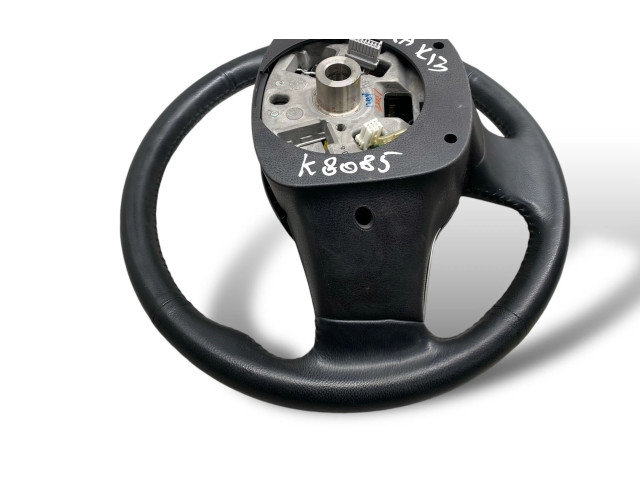 Volant Nissan Micra 2011