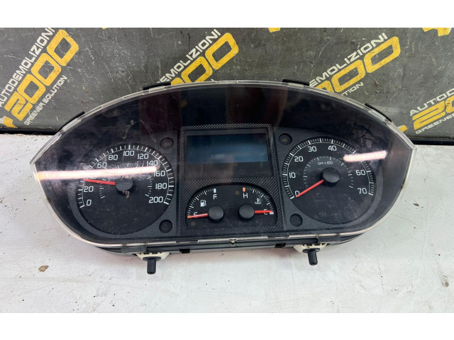 Панель приборов Fiat Idea