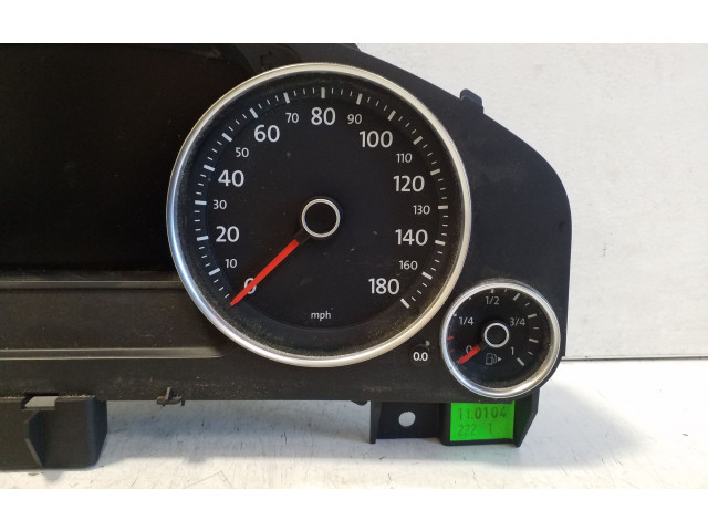 Přístrojová deska Volkswagen Touareg II 2011 0263677032, 7P6920981