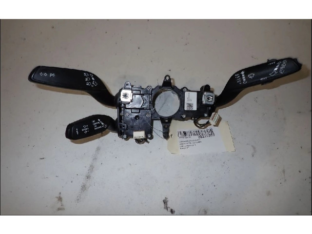 Ручка стеклоочистителей    Audi A1