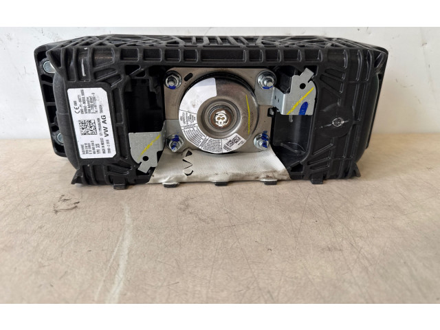 Подушка безопасности пассажира 34201896c Audi Q5 SQ5