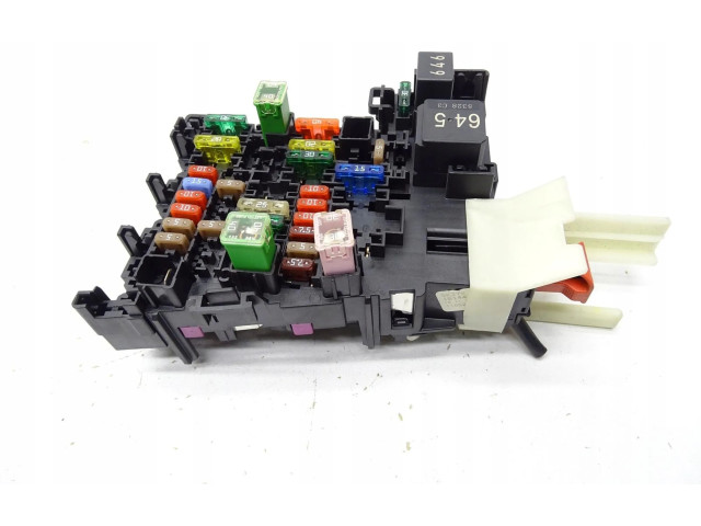 Блок предохранителей  5Q0937615C   Audi A3 S3 8V    