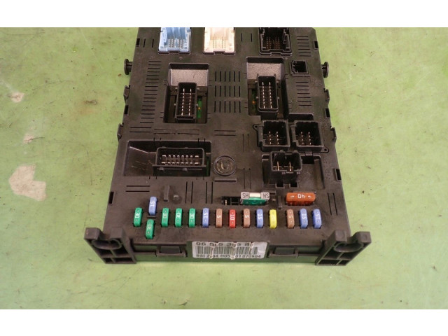 Блок предохранителей 9656530580 Citroen C4 I