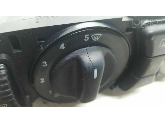 Блок управления кондиционера воздуха / климата/ печки (в салоне)