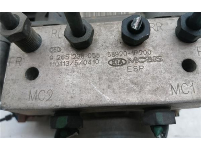 Jednotka ABS 0265238058, 589201P200   KIA Venga 2011