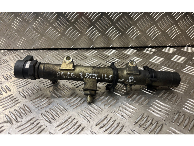 Топливная рампа 05913009J Audi A6 S6 C6 4F 3.0